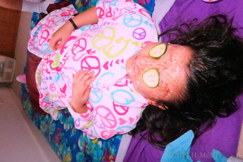 Smiling With Her Kids Facial Masque And Cukes On!